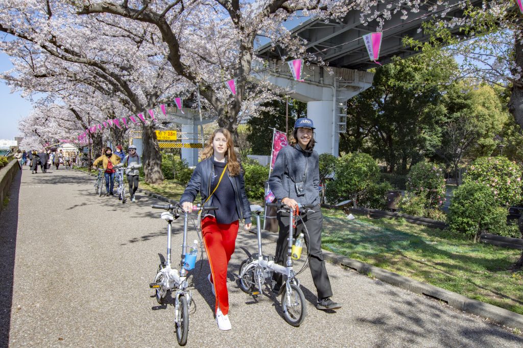 Tokyo Backstreets Bike Tour bike cycling tour Tokyo private halal