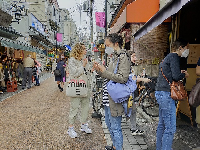 自転車　裏路地　Tokyo Backstreets Bike Tour　ツアー サイクリング　ポタリング　東京　下町　江戸　町歩き　クルーズ ブロンプトン　Brompton レンタサイクル　浅草　