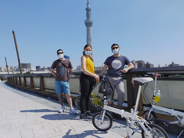 自転車　裏路地　Tokyo Backstreets Bike Tour　ツアー サイクリング　ポタリング　東京　下町　江戸　町歩き　クルーズ ブロンプトン　Brompton レンタサイクル　浅草　