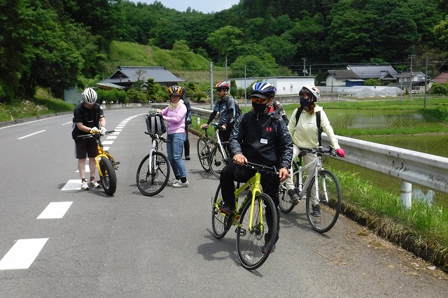 自転車　裏路地　Tokyo Backstreets Bike Tour　ツアー サイクリング　ポタリング　東京　下町　江戸　町歩き　クルーズ ブロンプトン　Brompton レンタサイクル　浅草　福島　里山