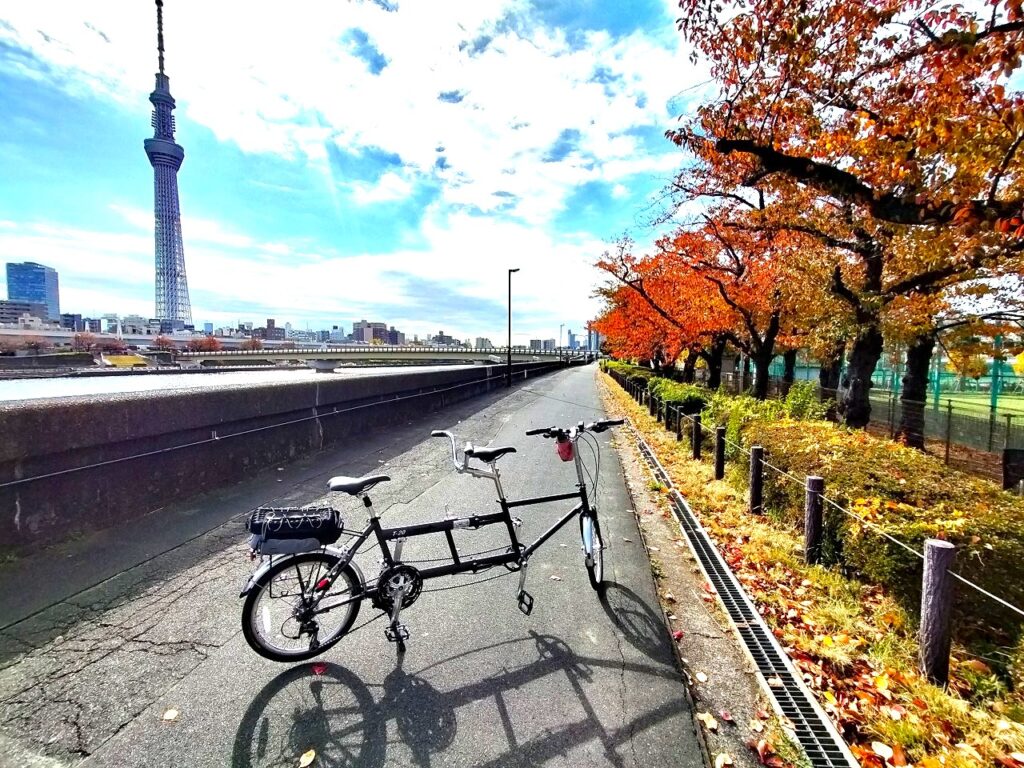 タンデム自転車　Tandem 東京下町自転車ツアー　Tokyo Backstreets Bike Tour　浅草　視覚障がい者　視覚障害者