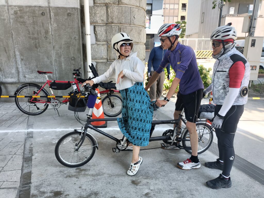 Tokyo Backstreets Bike Tour　サイクリング　タンデム　自転車　視覚障碍　視覚障害 弱視　盲人　low vision blind　浅草 tandem cycling